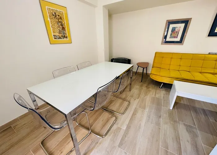 Palacio De Larrinaga